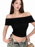 Camiseta Feminina — Estilo Sexy e Moderno — Ombro a Ombro e Modelagem Justa