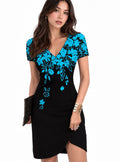 Vestido Floral Feminino — Leveza para o Verão — Decote V e Modelagem Evasê